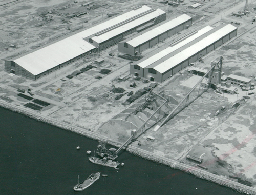 旧本社と大阪工場